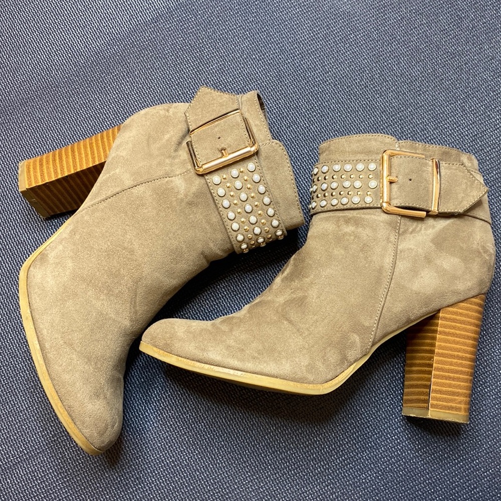 Catwalk Tan Jeweled Heel Booties